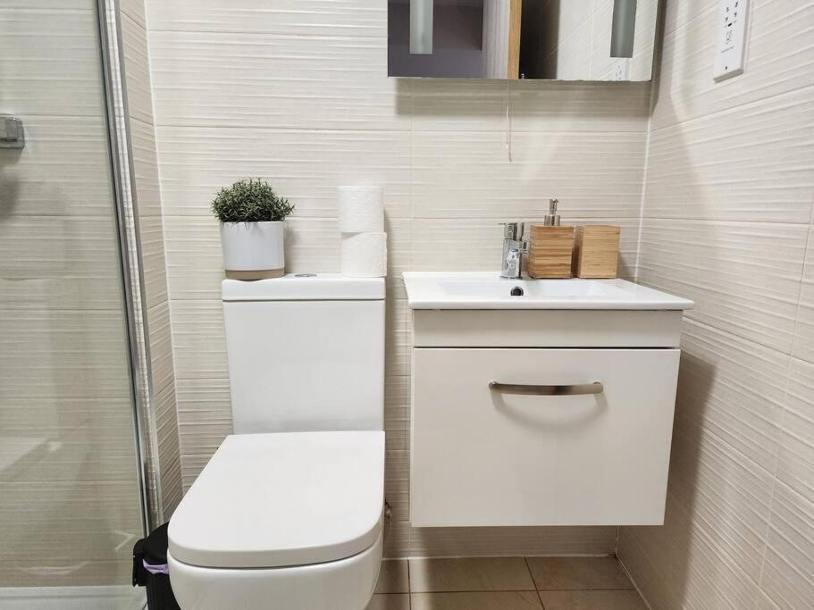 Horizon House, Luxury 2-Bedroom Flat 3 Oxford Luaran gambar